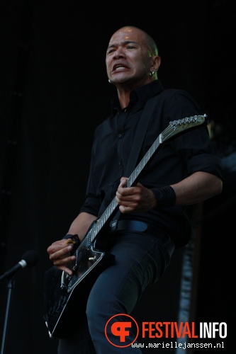 Danko Jones op Parkpop 2010 foto