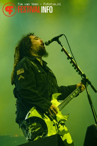 Soulfly op Graspop 2010 foto