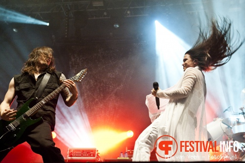 Tarja Turunen op Graspop 2010 foto