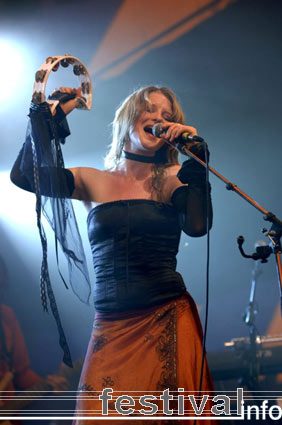 Foto Mostly Autumn op Huntenpop 2005