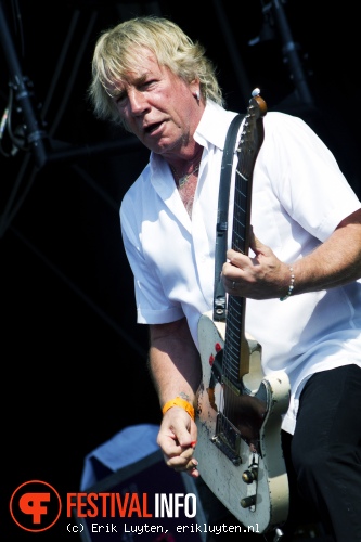 Status Quo op Bospop 2010 foto