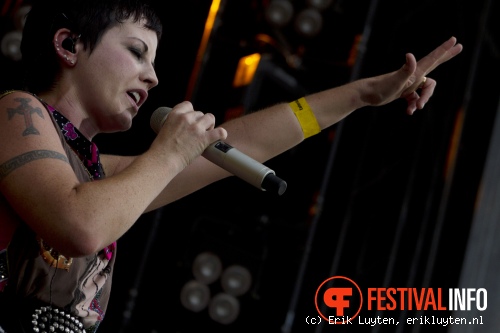 The Cranberries op Bospop 2010 foto