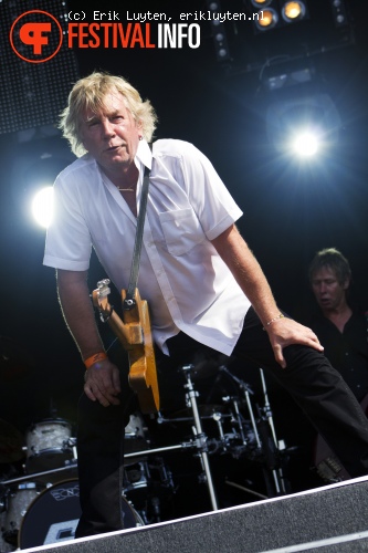 Status Quo op Bospop 2010 foto