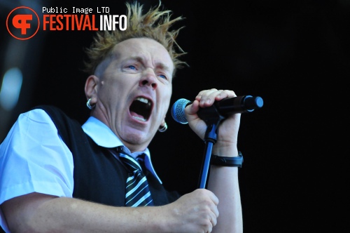 Public Image Ltd. op Sziget 2010 foto