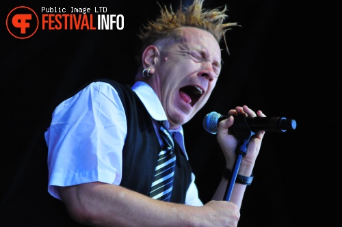 Public Image Ltd. op Sziget 2010 foto