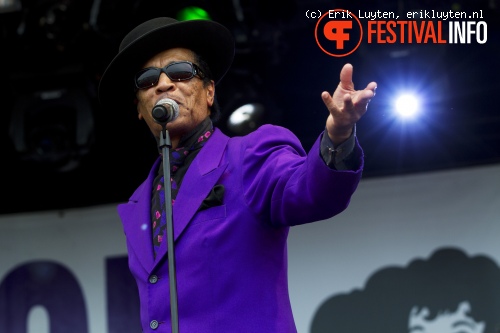 Kid Creole & The Coconuts op Pinkpop Classic 2010 foto