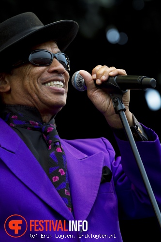 Kid Creole & The Coconuts op Pinkpop Classic 2010 foto