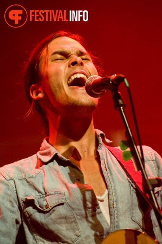 Justin Nozuka op Justin Nozuka - 27/10 - Effenaar foto