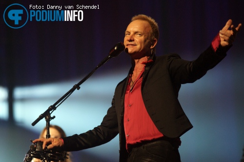 Sting op Symphonica in Rosso - 15/10 - Gelredome foto