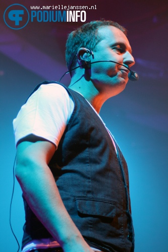 Edwin Evers slaat door op Helden van Amstel Live 2010 foto