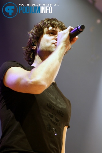 Nick & Simon op Helden van Amstel Live 2010 foto