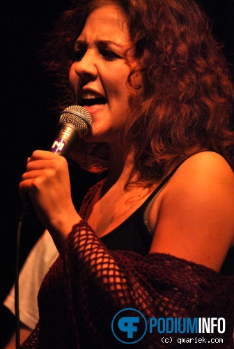 Staton op Ryan Shaw - 17/11 - Metropool foto