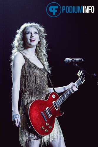 Taylor Swift op Taylor Swift - 7/3 - Ahoy foto
