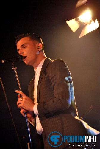 Hurts op Hurts - 19/03 - Melkweg foto