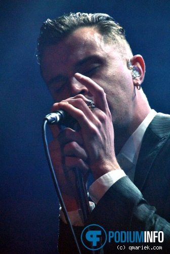 Hurts op Hurts - 19/03 - Melkweg foto
