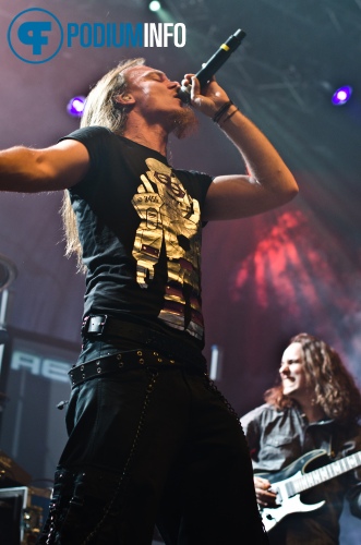 Aeon Zen op Devin Townsend Project - 29/3 - 013 foto