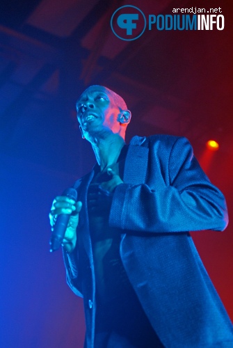 Faithless op Faithless - 25/3 - Klokgebouw foto