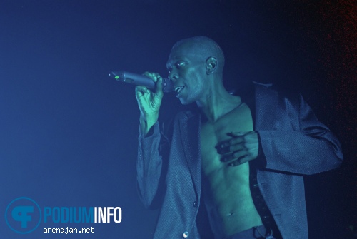Faithless op Faithless - 25/3 - Klokgebouw foto