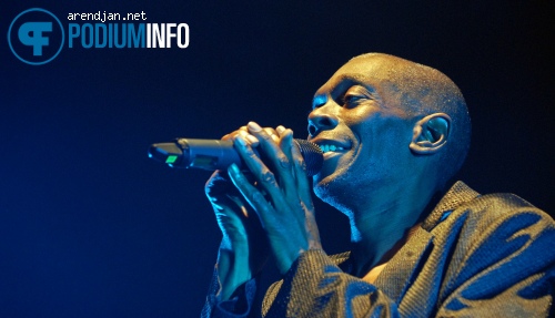 Faithless op Faithless - 25/3 - Klokgebouw foto