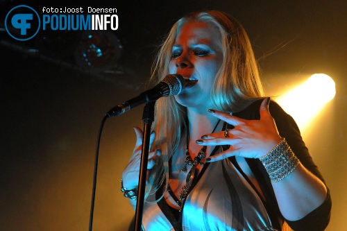 Amanda Somerville op Amanda Somerville - 26/3 - The Rock Temple foto