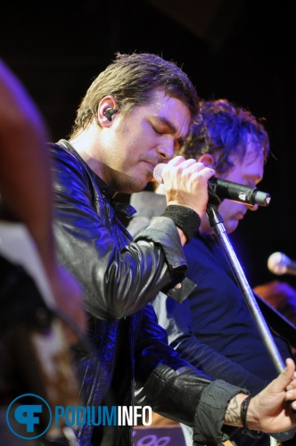 Waylon op Waylon - 3/4 - Mezz foto