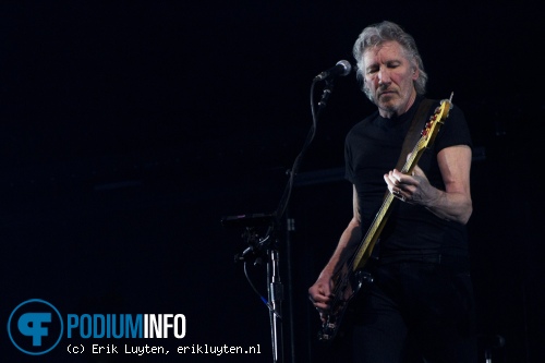 Roger Waters op Roger Waters - 8/4 - Gelredome foto