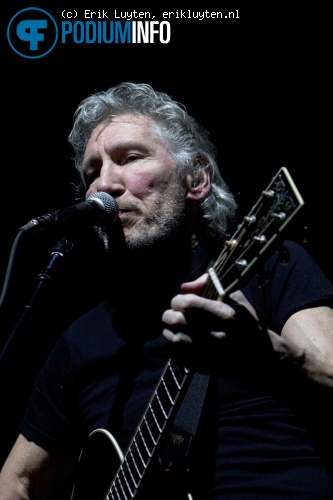 Roger Waters op Roger Waters - 8/4 - Gelredome foto