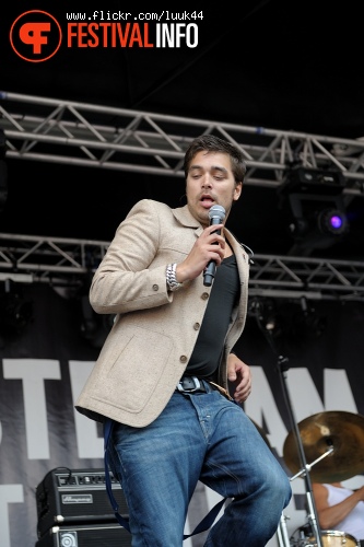 Waylon op Bevrijdingsfestival Amsterdam 2011 foto