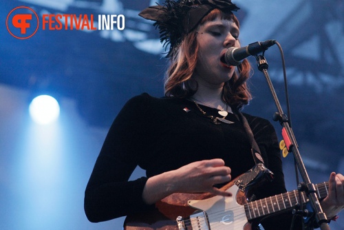 Kate Nash op Bevrijdingspop Haarlem 2011 foto