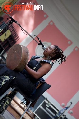 Chiwoniso op Ambassadeur van de Vrijheid: Chiwoniso foto