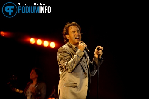 Marco Borsato op Marco Borsato - 7/5 - Gelredome foto