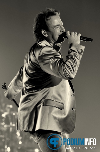 Foto Marco Borsato op Marco Borsato - 7/5 - Gelredome