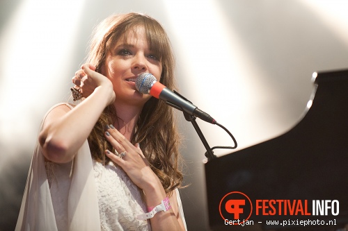 Laura Jansen op Pinkpop 2011 foto