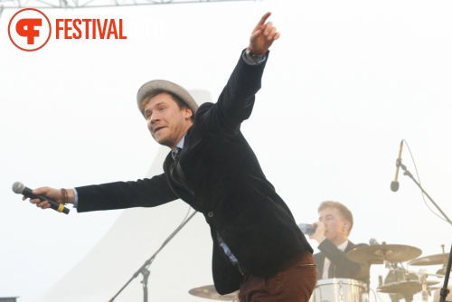 Handsome Poets op Concert at Sea 2011 foto