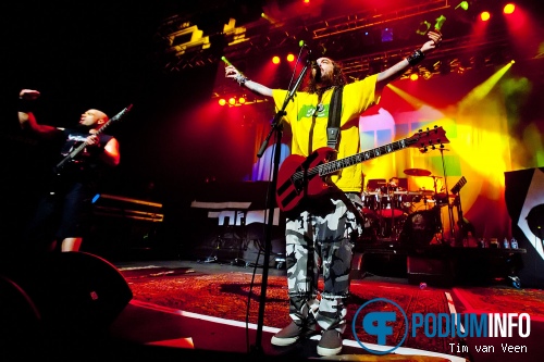 Cavalera Conspiracy op Cavalera Conspiracy - 25/6 - Effenaar foto