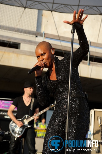 Skunk Anansie op Skunk Anansie - 26/6 - Ziggo Dome foto