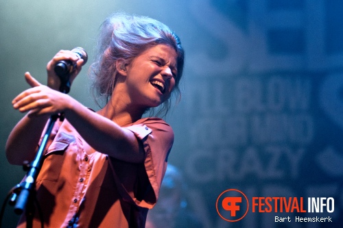 Selah Sue op Rock Werchter 2011 foto