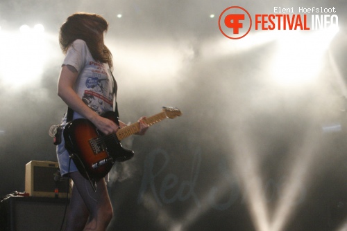 Blood Red Shoes op Dour Festival 2011 foto