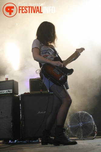 Blood Red Shoes op Dour Festival 2011 foto