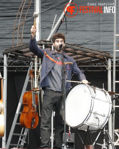 Les Ogres de Barback op Dour Festival 2011 foto