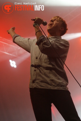 The Drums op Dour Festival 2011 foto