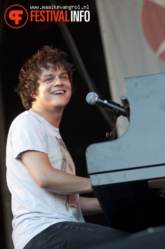 Jamie Cullum op Parkpop 2011 foto