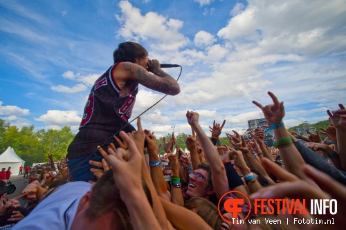 Bring Me The Horizon op Sonisphere France 2011 foto