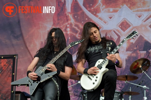 Firewind op Graspop Metal Meeting 2011 foto