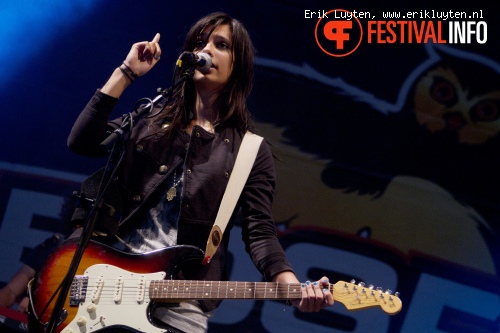 Yasmin op Bospop 2011 foto