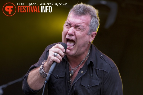 Jimmy Barnes op Bospop 2011 foto