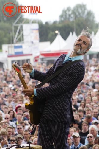 Triggerfinger op Bospop 2011 foto