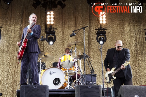 Triggerfinger op Bospop 2011 foto