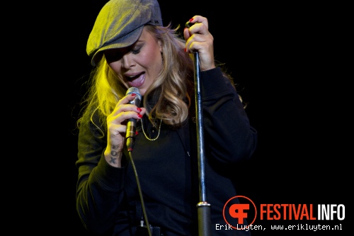 Anouk op Bospop 2011 foto
