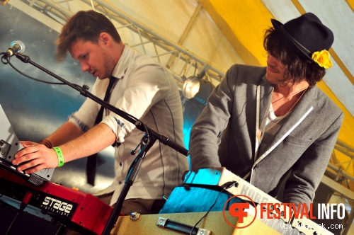 Handsome Poets op Dieksiepop 2011 foto